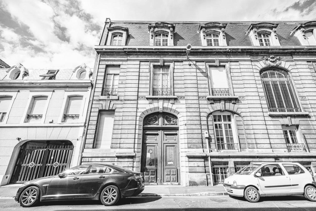 Apartamento The Gorgeous Hyper Center Private Garden Reims Exterior foto